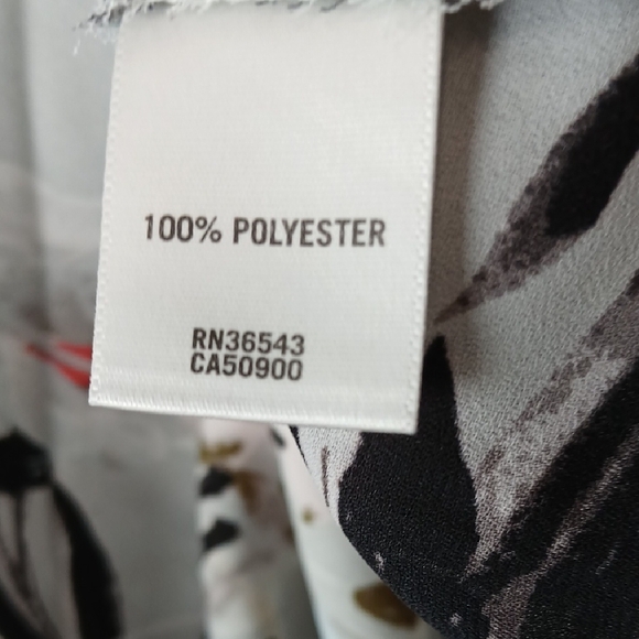 Van Heusen Floral Gray Watercolor Bell Sleeve Blouse Size XL Office Wear - Picture 5 of 7